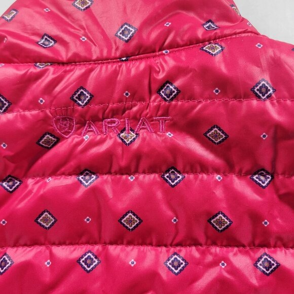 Ariat Women Quilted Red Diamond Lightweight Insulated Outdoors Vest Size M - Picture 9 of 9